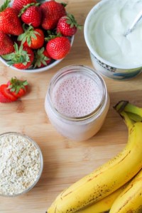 Recept na chutné jahodovo banánové smoothie.